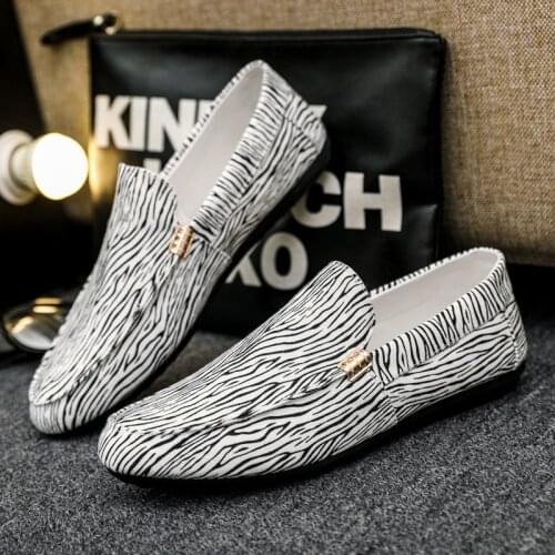 Tenis Masculino Breathable Male Flat Shoes 2021 New Summer Casual Driving Lightweight Wear-resistant Lazy Zapatillas De Hombre