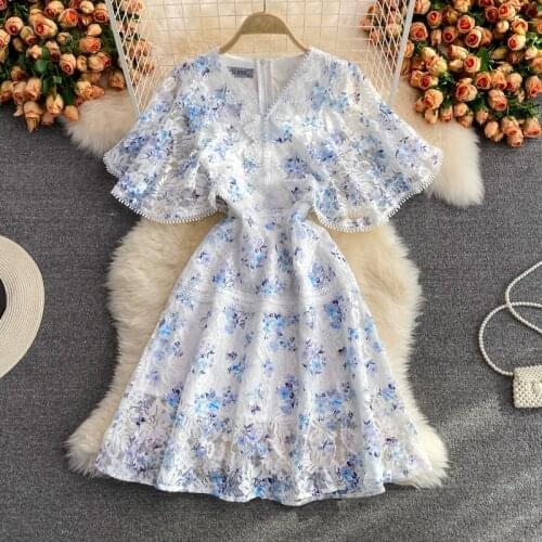 Butterfly Sleeve V-neck Lace Dresses Women Summer Elegant Floral Print Knee-length Slim A-line Fashion Dress Robe Femmme Jurken