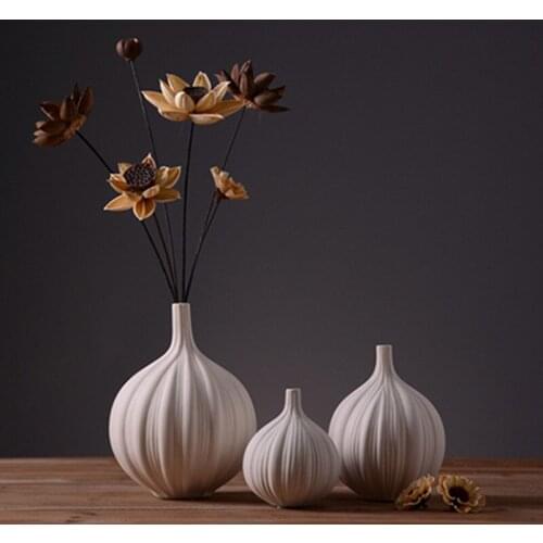 Nordic Simple Frosted Ceramic Vase Creative Living Room Table Dry Flower Bottles Fashion Home Decoration Cabinet Ornaments