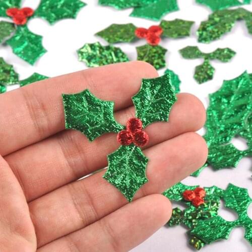 100Pcs 25-60mm Christmas Tree Leaves Sticker Patch Appliques Craft Party Diy Scrapbooking Decor Art Fabric Accessories cp2770