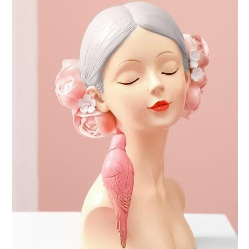 European Resin Statues Beauty Woman Ornaments Wedding Gifts Crafts Home Livingroom Table Sculpture Cafe Accessories Decoration