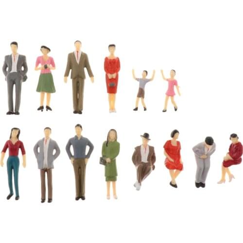 Model Train Made of Plastic on A Scale of 1:30 Sitting / Standing Figures, G Scale Figures