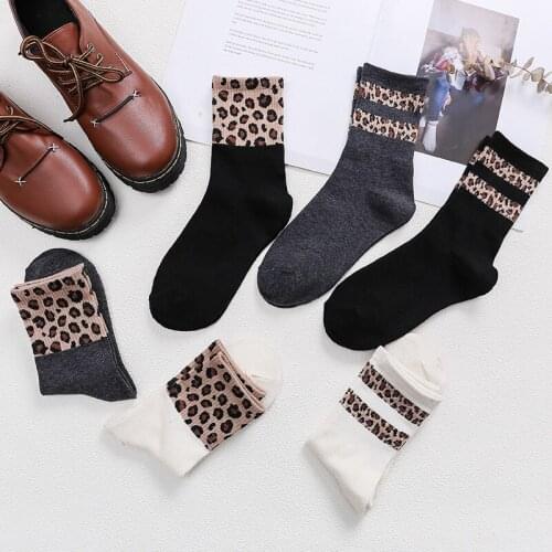 Cotton 1Pair Korean Style Leopard Pattern Elastic Mid Tube Socks Breathable Soft Casual Unisex Sock for Women Long Socks