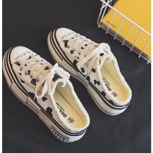Women Shoes 2021 Spring Summer New Cow Print Lace Up Thick Sole Girls Sneakers Casual Shoes Gumshoes White No Back Slippers