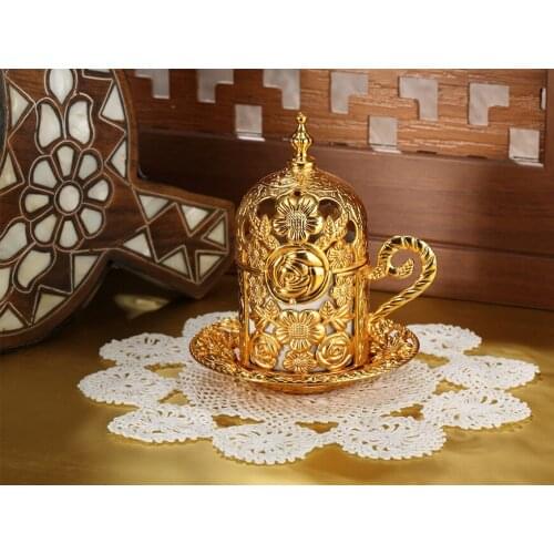 Arsal Yeni Güllü Kahve Fincanı 4 Farklı Renk Seçeneği 242