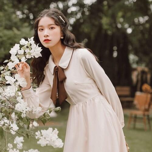 Simple Retro Dress Women 2021 Spring Autumn Apricot Dress French Temperament Long Sleeved Bow Doll Collar Sweet Dress Vestidos