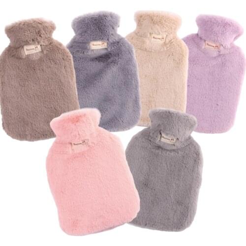 Hot Water Bottle with Plush Cover Reusable Washable Hot Water Bottle 800ml Large Capacity Rubber Leak-Proof Hot Water Bag
