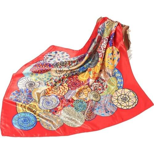 2021 New Design Womens Silk Scarf Gorgeous Snail Circles Pattern Printing Female Sex Changeable Color Contrast Head Scarves