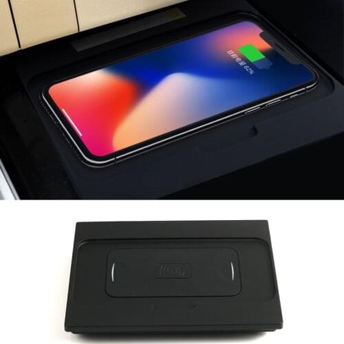 15W fast charging car QI wireless charger phone charger fast charging plate charging holder for Toyota Camry 2018 2019 2020