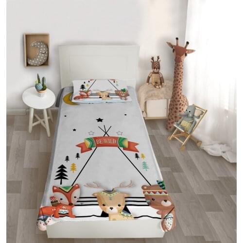 Çocuk odası yatak örtüsü tilki geyik ayı ağaç ay yıldız