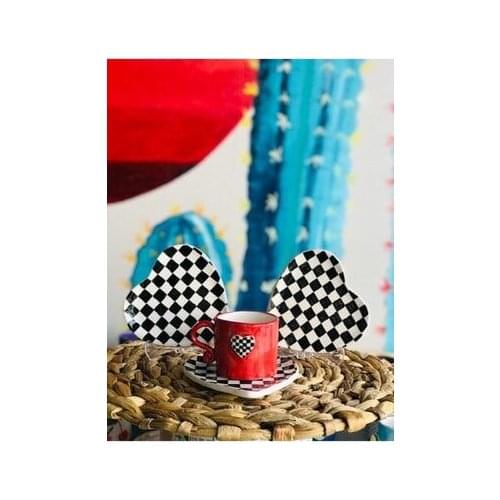 Handmade and Hand Painted Custom Design High quality Ceramic Chess Checkers Espresso Coffee Cups Cup Office Cups Gift The Queen