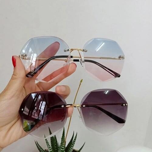 Rimless Womens Sunglasses Design 2021 Fashion Lady Gradient Sun glasses Vintage Alloy Classic Designer Shades UV400 Eyewear