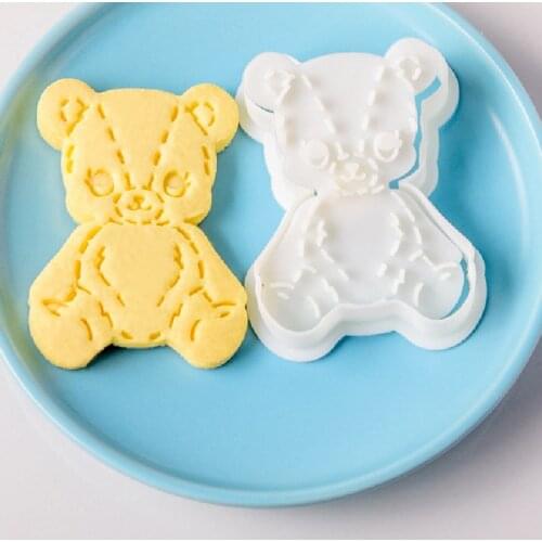 Animal 3D Bear Cookie Cutter Food-grade Plastic Biscuit Embossing Mould Cake Mold Kitchen Accessory Baking Pastry Stamp Tools