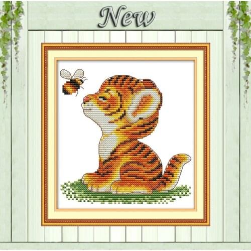 Tiger and bee cartoon home decor painting counted print on canvas DMC Sets 11CT 14CT DIY needlework embroidery Cross Stitch kits