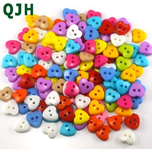 Heart shaped 200pcs 11mm 2 Holes Mixed colors plastic buttons DIY Sewing Scrapbooking Decorative Card Making Clothes Accessories