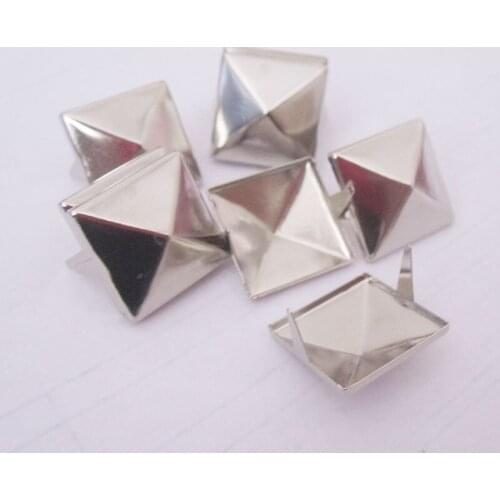 500 pcs 2 claws metal rivet Silver Pyramid Rivets Studs for belts/bags/shoes / leather accessories