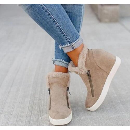 Kadın yarım çizmeler inek süet deri çizme doğal kürk sıcak kış ayakkabı moda Slip-on kar kadınlar için Zapatillas mujer