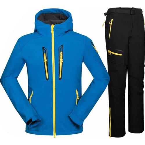 2021 Men Waterproof Softshell Jackets Outdoor Thermal Mountain Climbing Skiing Sports Anti-UV Fleece Breathable Jacket and Pants