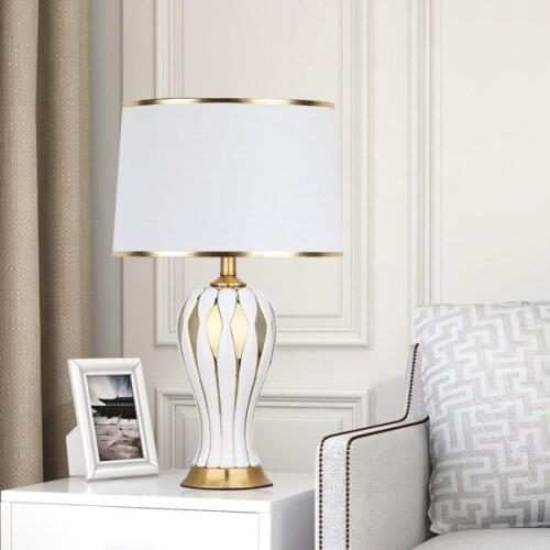Modern minimalist creative ceramic table lamp bedside night light living room bedroom wedding celebration lamp