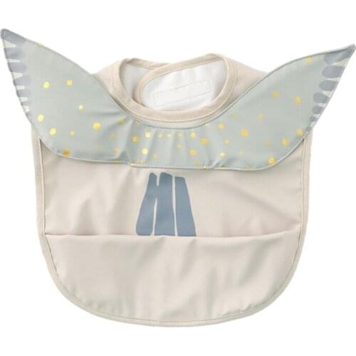 Infants PU Leather Waterproof Feeding Cloth Baby Drool Bib Burp Cloth with Pocket Bag Washable Children Drawing Apron