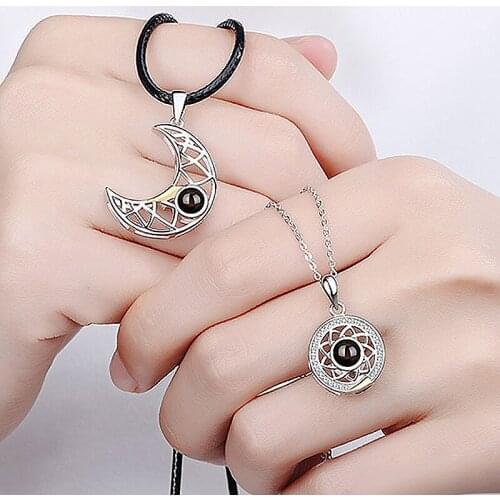 100 Languages I Love You Valentine Day 1 Pair Projection Stone Couples Magnet Necklace Pendant Women Fashion Clavicle Chain Girl