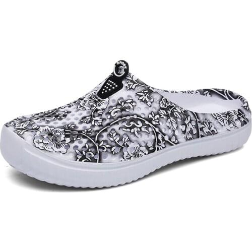 Cool Jelly Shoes Slip-on Sandals 2021 Women Breath Cool Water Summer Women Outdoor Beach Garden Sandals Slippers Clogs Sandals