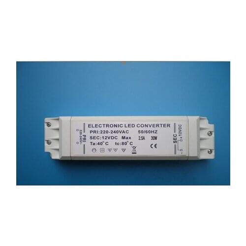 2021 New year hot sales!!! Electronic Driver Transformer for MR 16 MR 11 G4 DC12V 2.5A 2500MA 30W +1pcs led strip light free