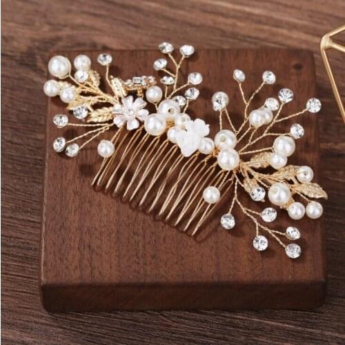 Fashion Gold Color Pearls Crystal Floral Prom Hair Combs for Women Brides Headpiece Bridal Wedding Hair Accessories Gifts