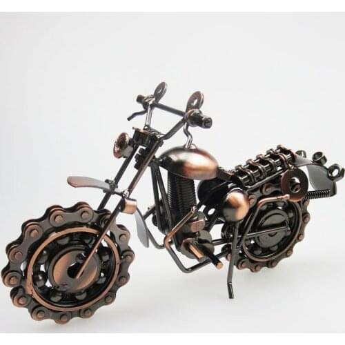 Figurines Retro Iron Motorcycle Figurine Home Interior Vintage Decoration Prop Handmade Boy Toy Gift Room Desktop Decor