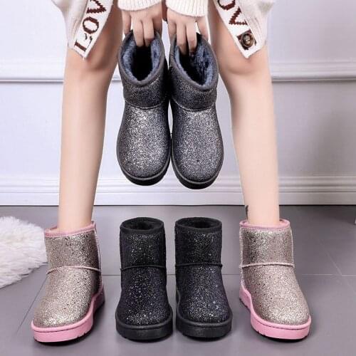Women Glitter Snow Boots 2019 Short Plush Woman New Warm Soft Ladies Ankle Boot Winter Fur Bling Platform Female Casual Shoes
