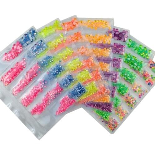 1080pcs Mix Size Fluorescent Luminous Rhinestones Noctilucent Stone Non Hotfix Flatback Rhinestone For 3D Nail Art Decoration