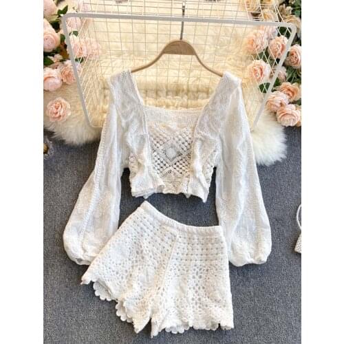 Jastie Bohemian 2021 Summer Retro Floral Hollow Suit Ruffle Square Neck Puff Sleeve Top High Waist Wide Leg Shorts 2 Piece Set