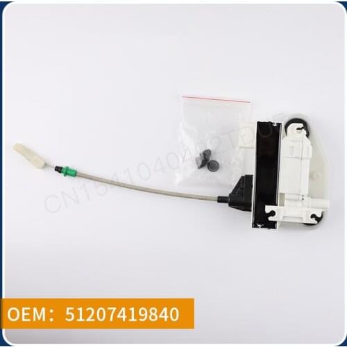 Suitable for BMW X5F15/F85.X6F16 right front door lock block 51207419840 auto parts