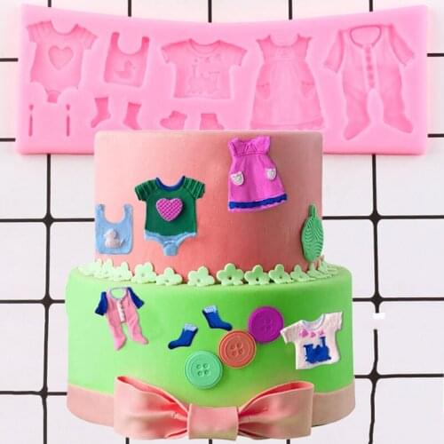 Hot Selling Pop 3D Baby Clothes Shower DIY Silicone Mould Fondant Kitchen Cake Decorating Mold for Chocolate Baking Tools