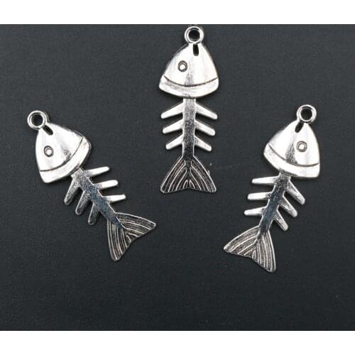 WKOUD 8pcs Silver Color Fish Skeleton Charm Alloy Pendants Vintage Necklace Bracelet DIY Metal Jewelry Fndings A1694