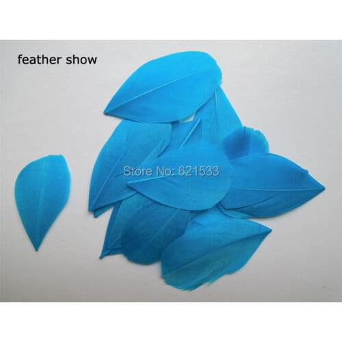 Fly tying materials!200Pcs/lot! 4-6cm Sky Blue Trimmed Goose Feathers, Feather Petals,Light Blue Trimmed Feathers