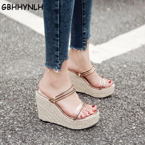 GBHHYNLH Woman Beach flip flops Summer pom pom sandals low heel shoes footwear slippers Wedges sandals striped shoes LJA641
