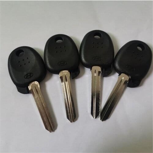 DAKATU Transponder Chip Key Shell Case For HYUNDAI Coupe Tucson Elantra Accent Santa Fe i10 Replacement Car key shell Case