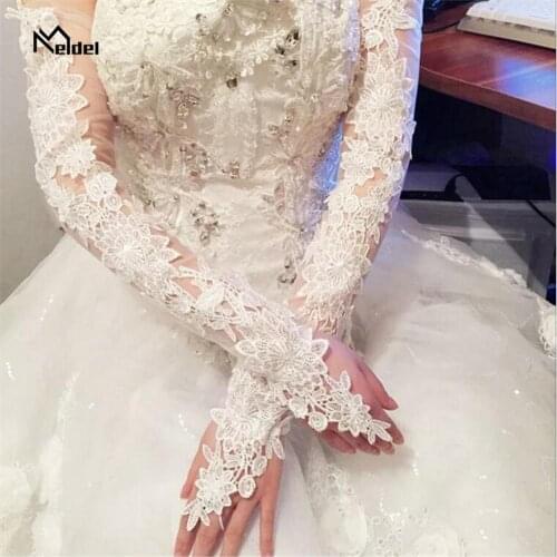 2018 Lace Appliques Long Bridal Gloves Fingerless Ivory Wedding Gloves Wedding accessories