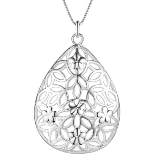 Wholesale Charm Silver Color Pendants For Women Fashion Jewelry Necklace Lady Fashion Jewelry Pendant Hollow Out Heart X AN694