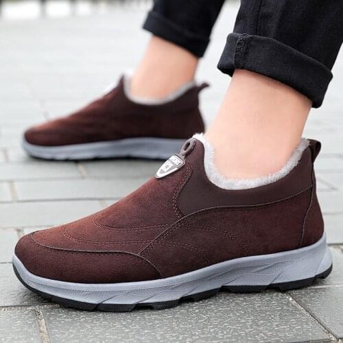 Winter Mens Outdoor Sneakers Warm Comfortable Walking Shoes Male Snow Shoes With Fur Plush Insole Anti-Slip Running Shoes