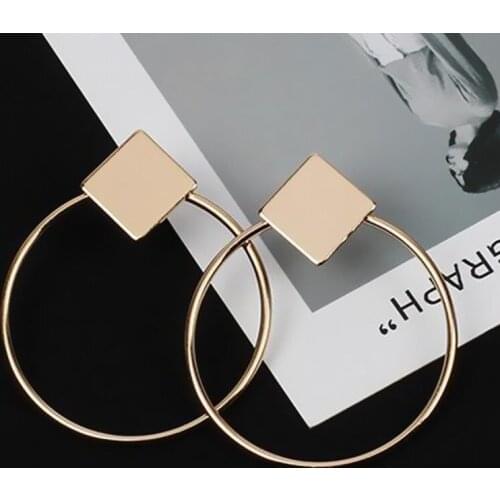 New Fashion Jewelry Big Hollow Round Earrings Minimalist Stud Earrings for Women Geometric Square Punk Modern Accessories