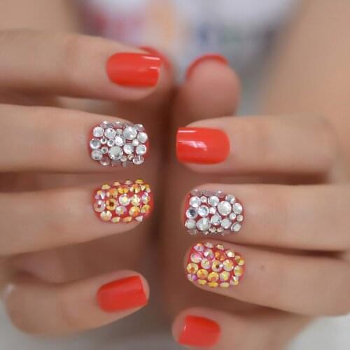 Bright Red Color False Diamond Rhinestone Square Nails With Design Medium-Short Nails No Glue Gels Supplies For Professionals