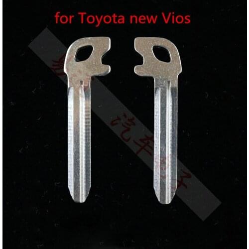 Free Shipping Replacement Emergency Smart Insert Key Blade For Toyota New Vios Yaris smart key blade