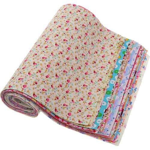 Pack of 30 Mixed Floral Printed Cotton Fabric for Dolls Cloth Bags Sewing Crafts