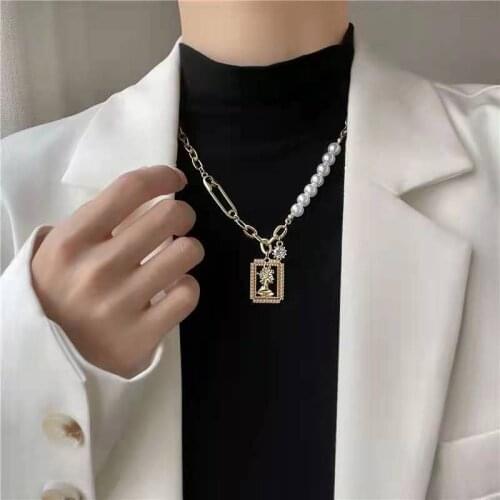 Euro-American Style Simulated-pearl Stitching Necklace Retro Temperamental Empress Head Pendant Clavicle Chain Woman Bijoux