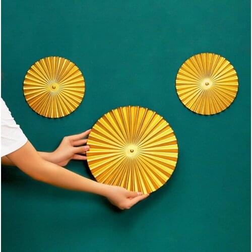 Retro Light Luxury Fan-Shaped Metal Iron Wall Hanging Wall-Mounted TV Backgroud Wall Decor For Living Room Home Decor