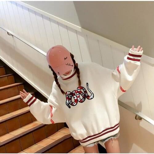 New Snake With Sequined Patches Fashion Applique lron on Patch for Clothes Bags DIY Decal Apparel Accessory 1Set(2pcs)