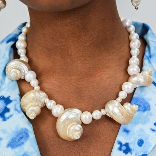 Handmade friendship women high quality Adjustable bohemian boho natural conch freshwater pearl Turbo Shells SIRENNA NECKLACE