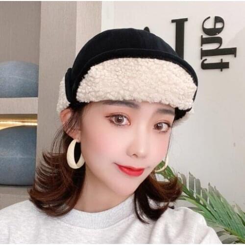 Fashion All Matching Thermal Bomber Hats For Women Velvet Thicken Earmuff Cap Novelty ins Style Lamb Wool Biker Windproof Hat